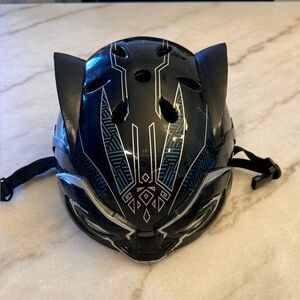 Marvel Black Panther Bike Safety Helmet for Child (5-8 years old)